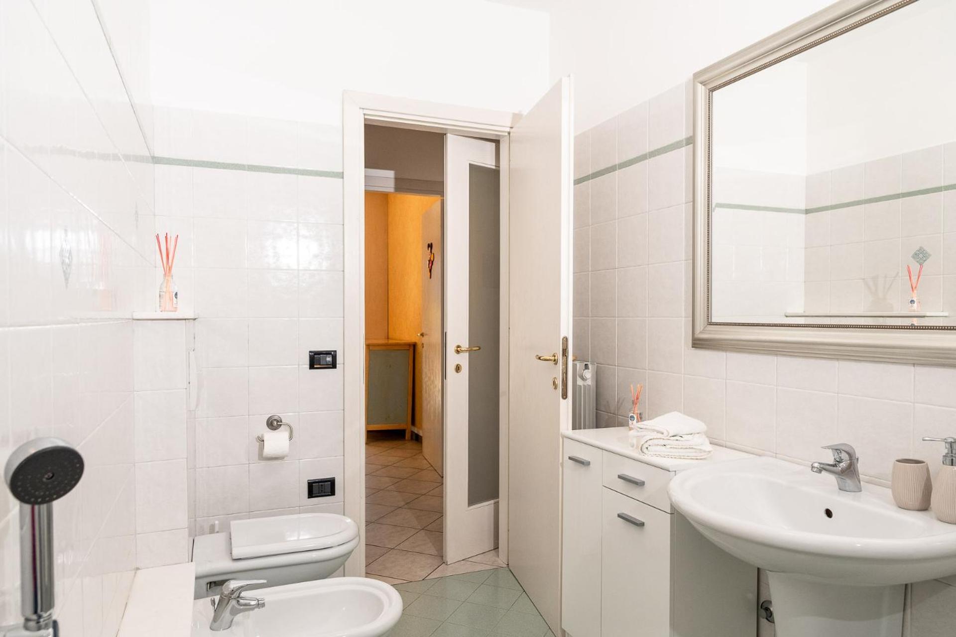 Casa Anto Apartment Lovere Ngoại thất bức ảnh